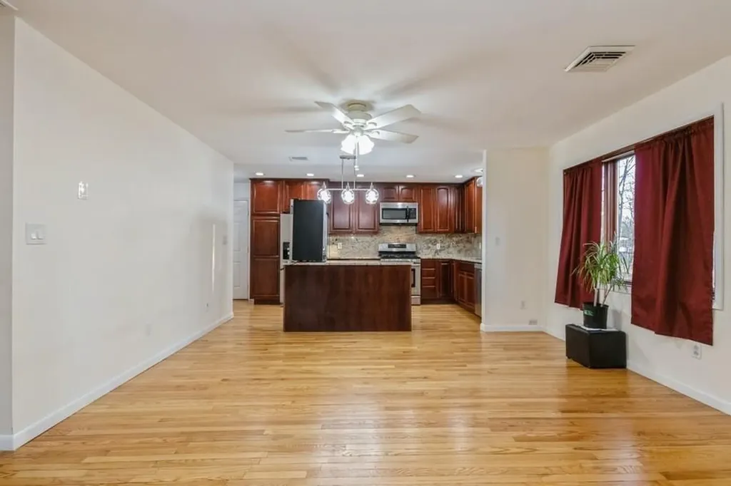25 Longridge Trail Putnam Valley NY 10579