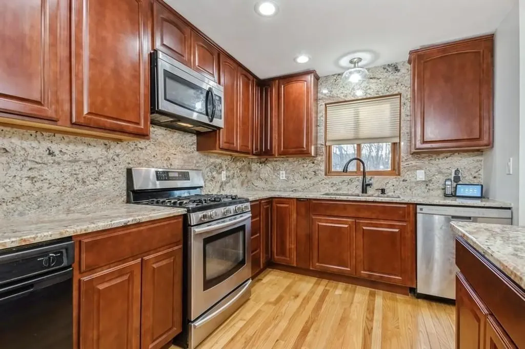 25 Longridge Trail Putnam Valley NY 10579
