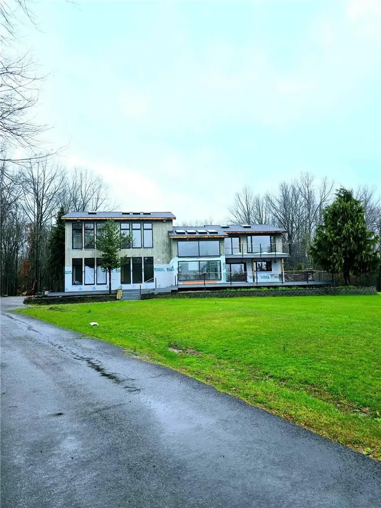487 County Route 12 New Hampton NY 10958