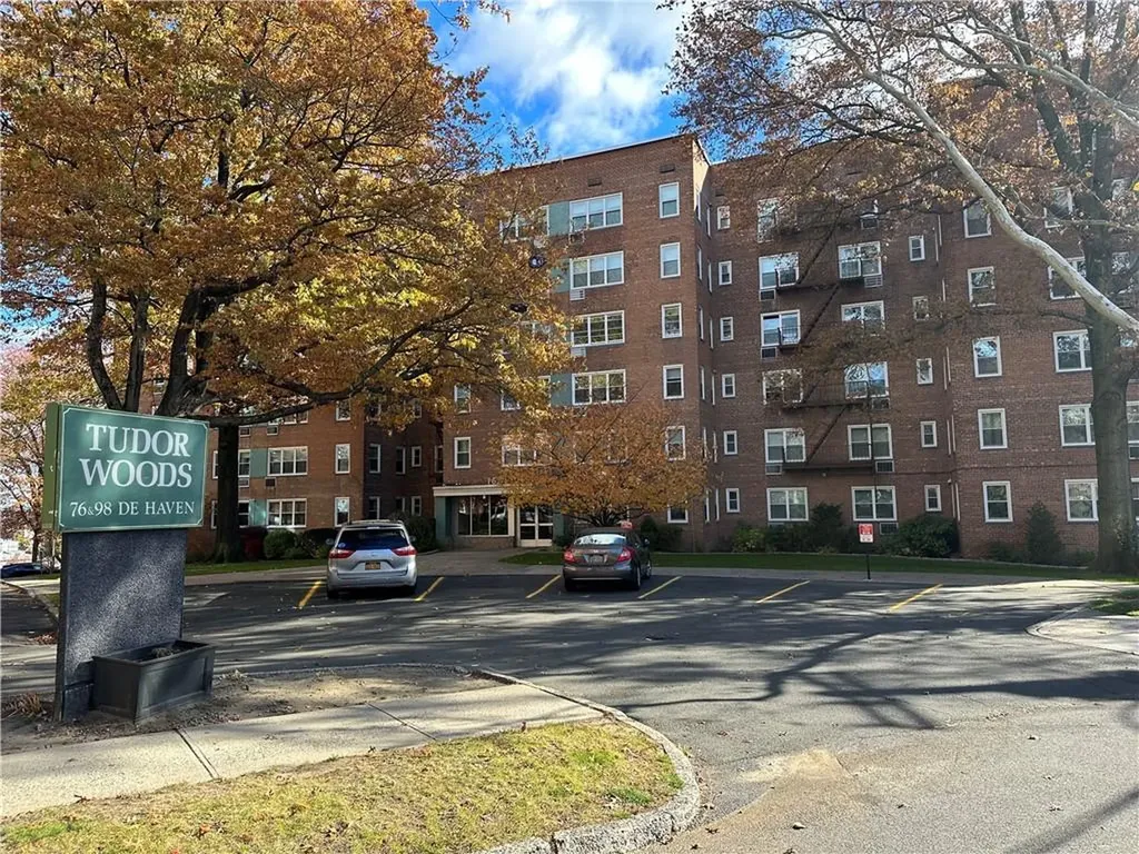 76 Dehaven Drive Yonkers NY 10703