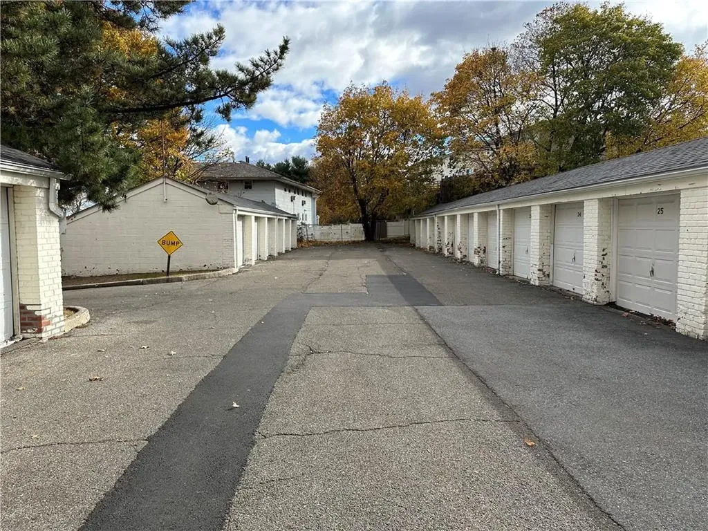 76 Dehaven Drive Yonkers NY 10703