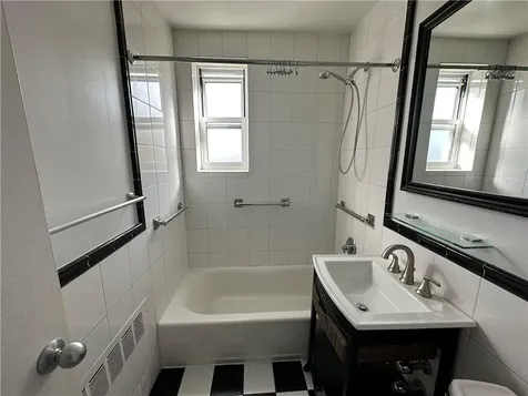 76 Dehaven Drive Yonkers NY 10703