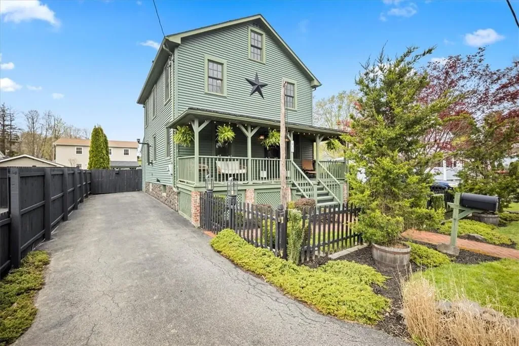 43 Mead Avenue Beacon NY 12508