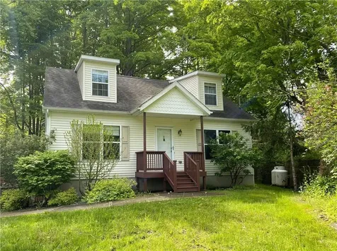 6 Hapeman Hill Road Red Hook NY 12571