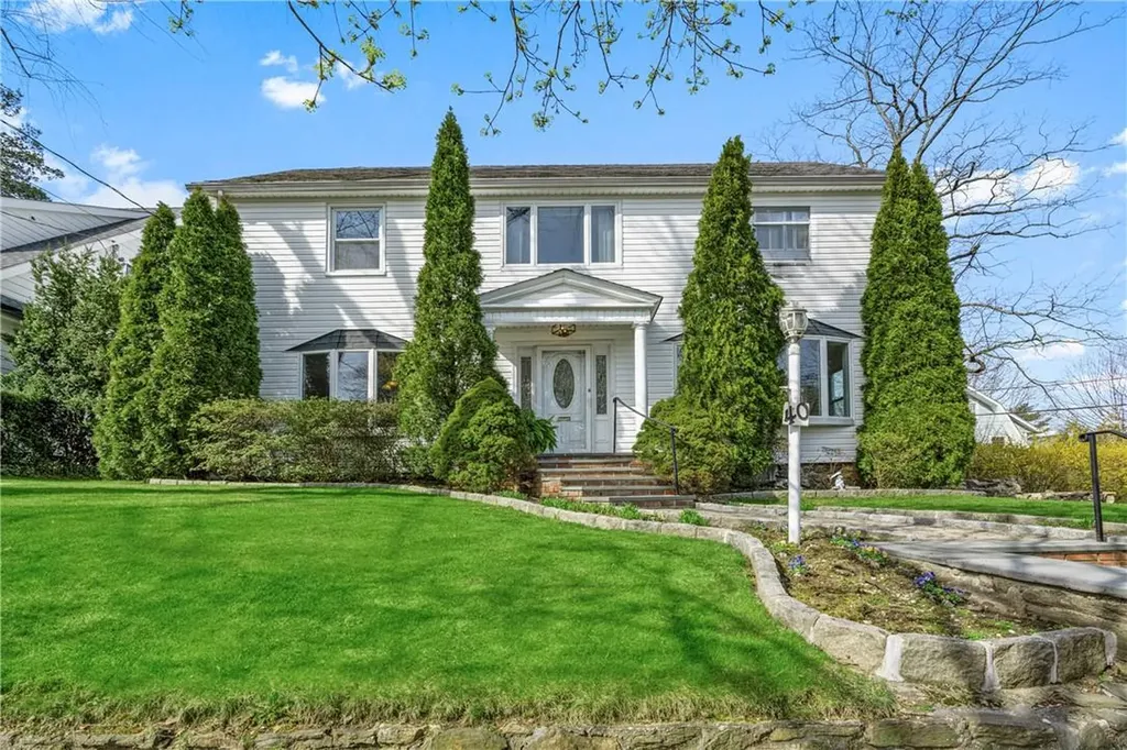 40 Petersville Road New Rochelle NY 10801