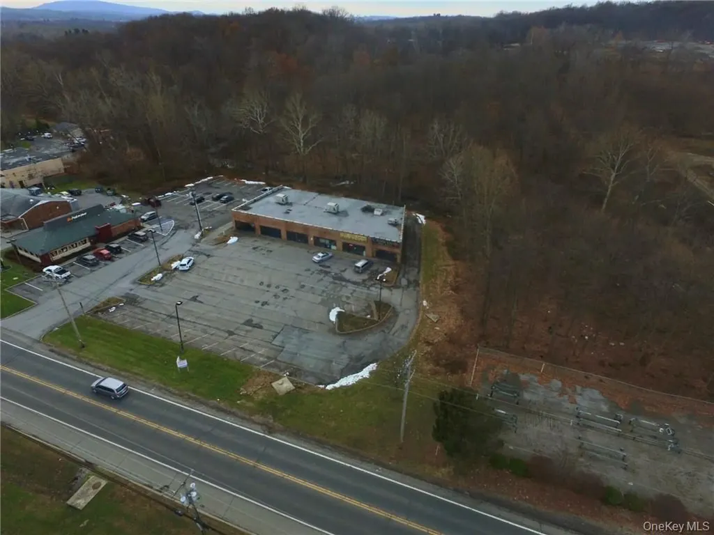 77 N Plank Road Newburgh NY 12550