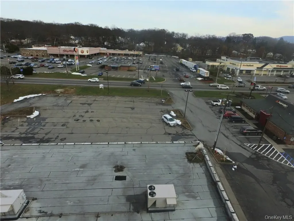 77 N Plank Road Newburgh NY 12550