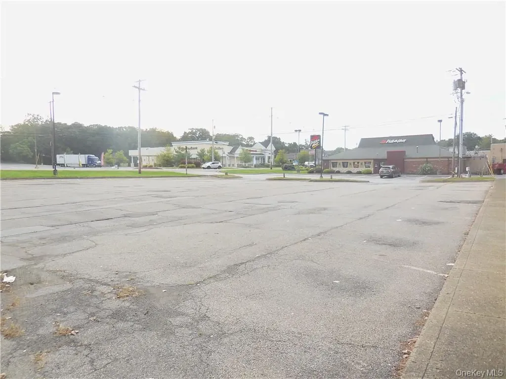 77 N Plank Road Newburgh NY 12550