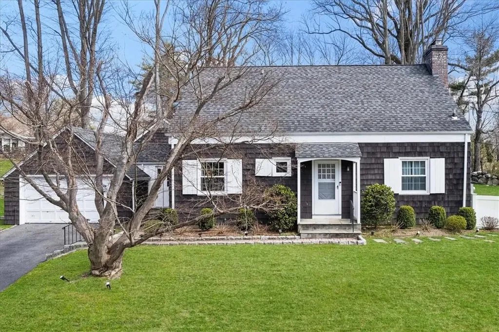 25 High Point Road Scarsdale NY 10583