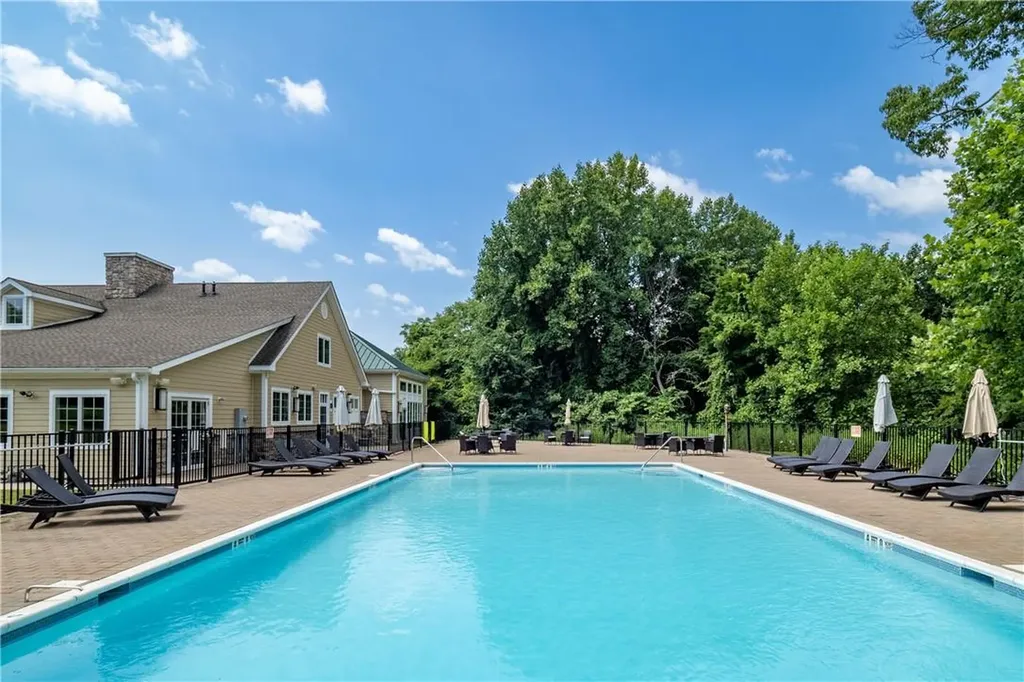 157 Hudson View Terrace Hyde Park NY 12538