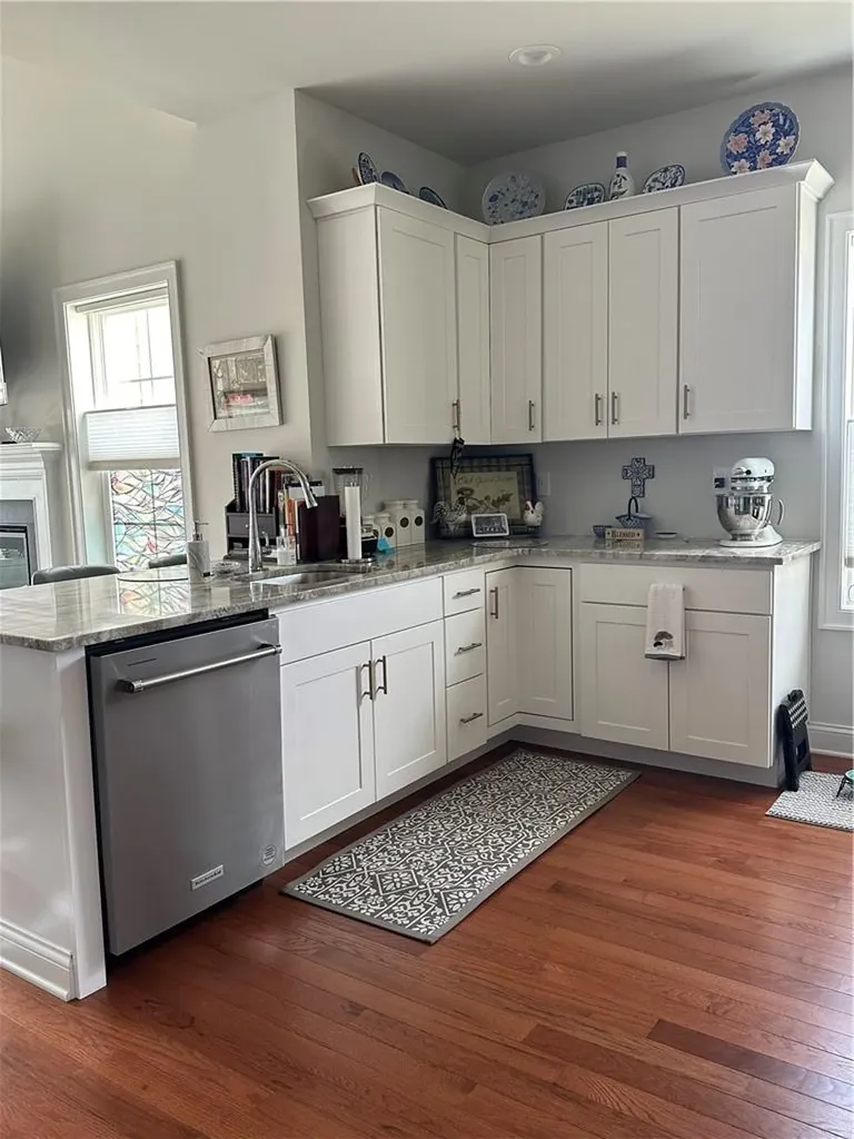 157 Hudson View Terrace Hyde Park NY 12538