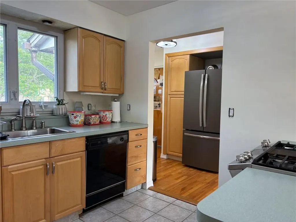 4 Barnett Drive Monroe NY 10950