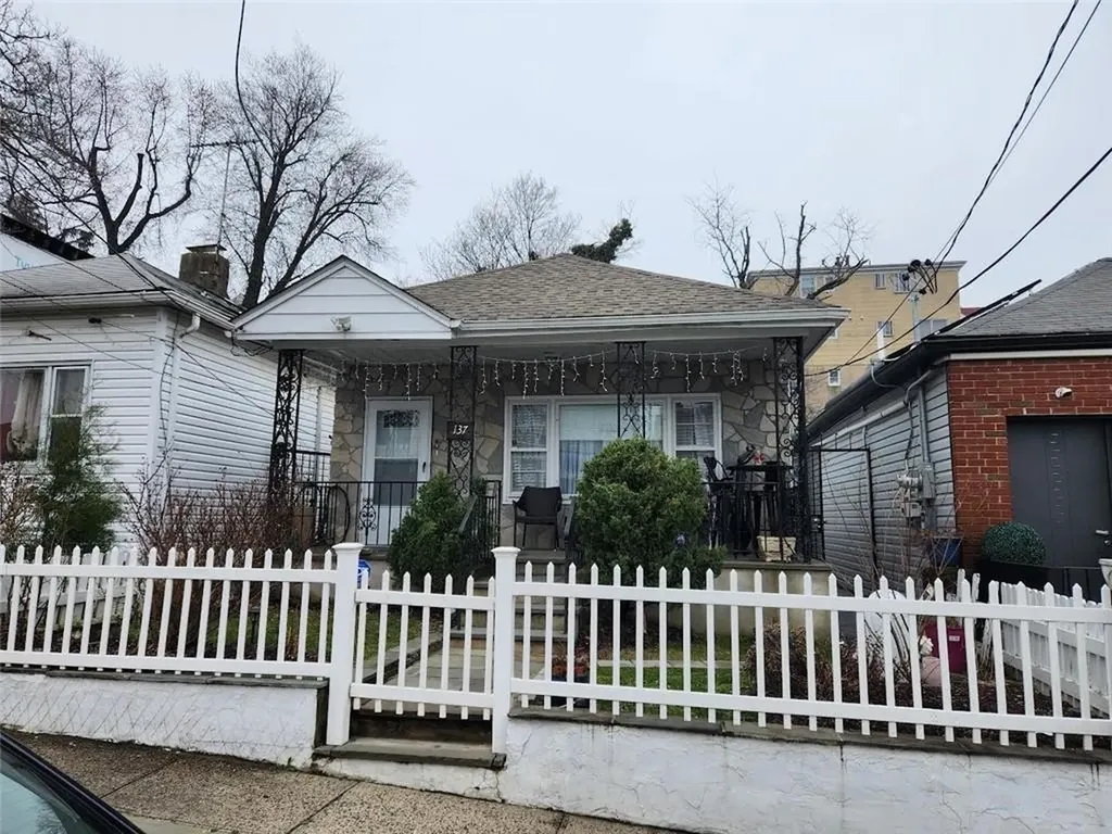 137 Vineyard Avenue Yonkers NY 10703