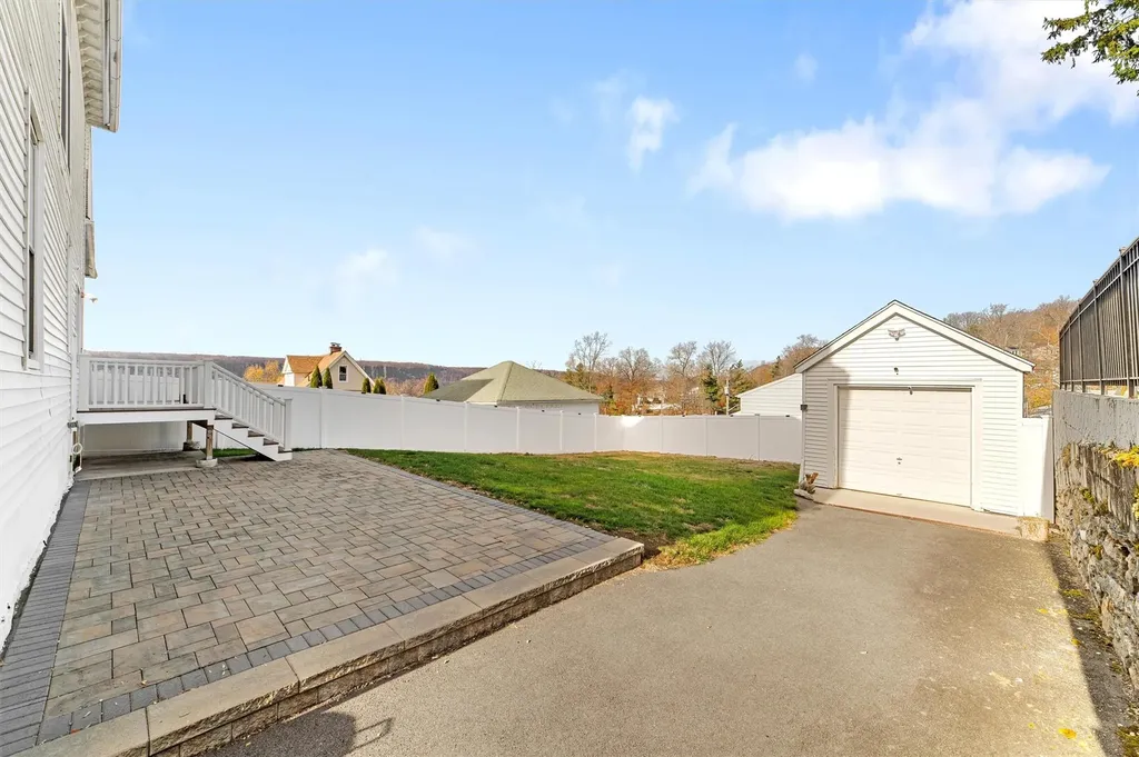 53 Arthur Street Yonkers NY 10701