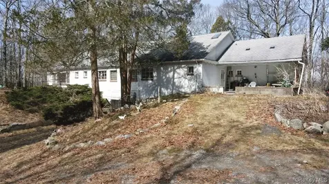 2215 Greenville Turnpike Port Jervis NY 12771
