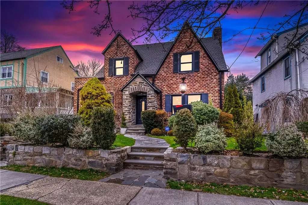 17 Lenox Avenue Mount Vernon NY 10552