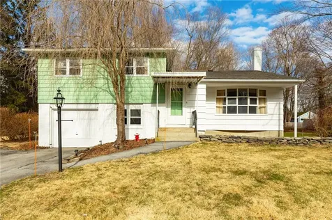 4 N Jackson Road Poughkeepsie NY 12603