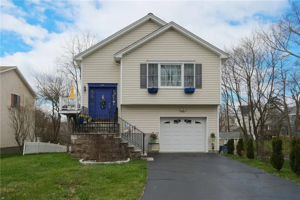 646 Ringgold Street Peekskill NY 10566