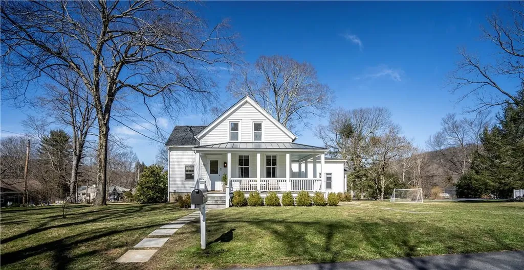 43 Kisco Park Drive Mount Kisco NY 10549