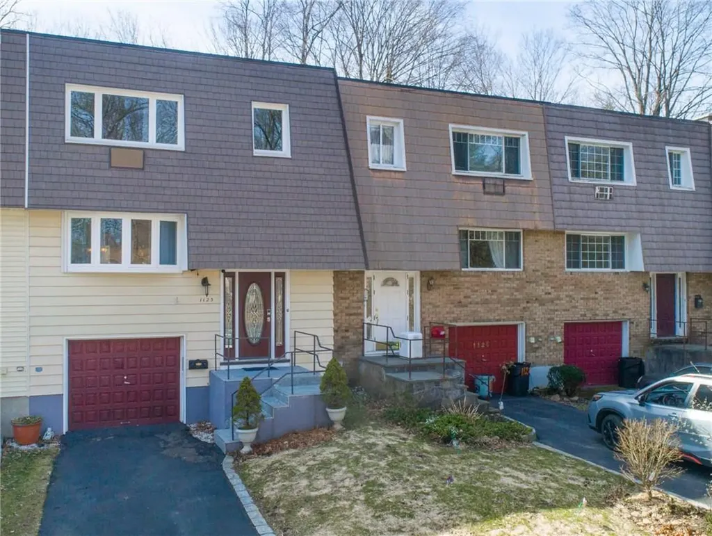 1123 Stonegate Road Shrub Oak NY 10588