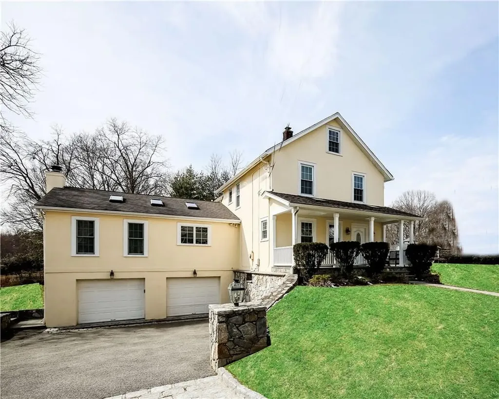 14 New Street Purchase NY 10577