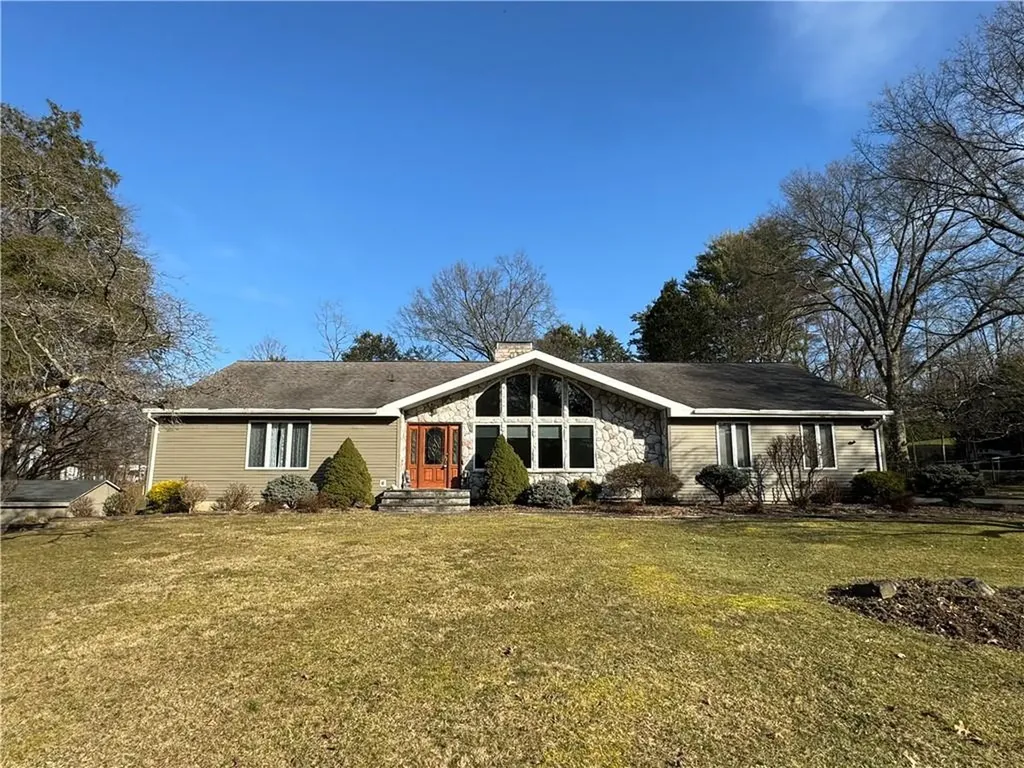 41 Flower Hill Road Poughkeepsie NY 12603