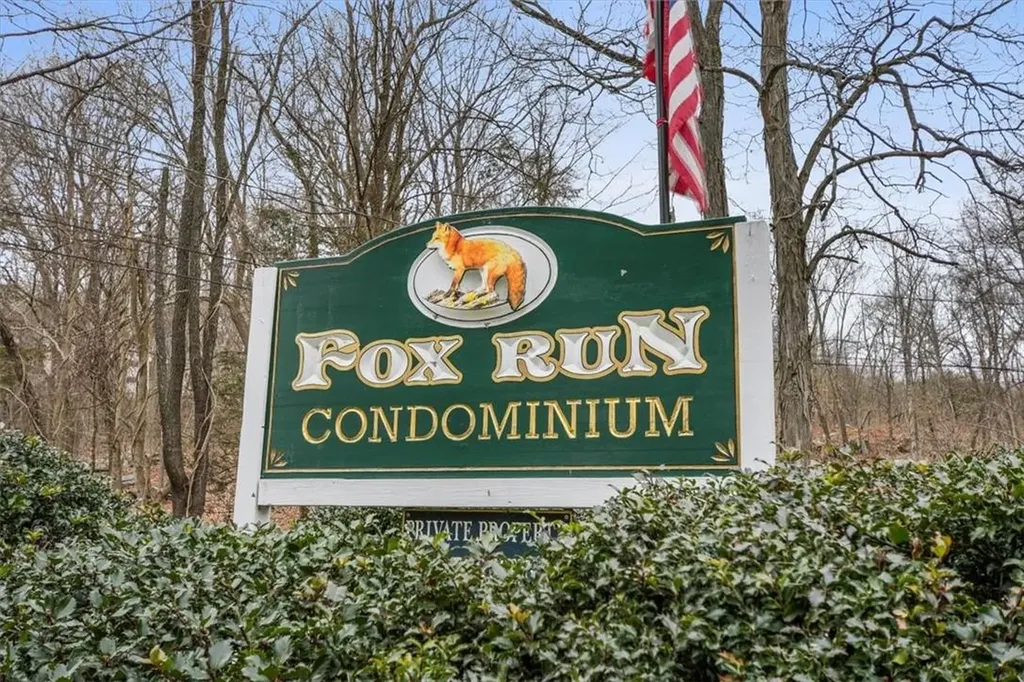 626 Fox Run Lane Carmel NY 10512