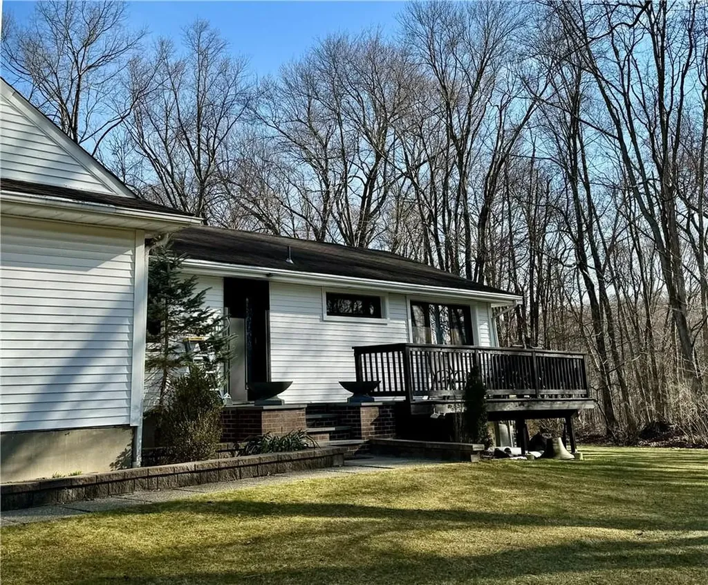 68 Concord Drive Mahopac NY 10541