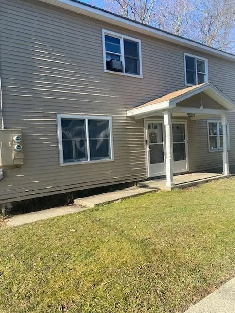 17 Phillips Street Middletown NY 10940