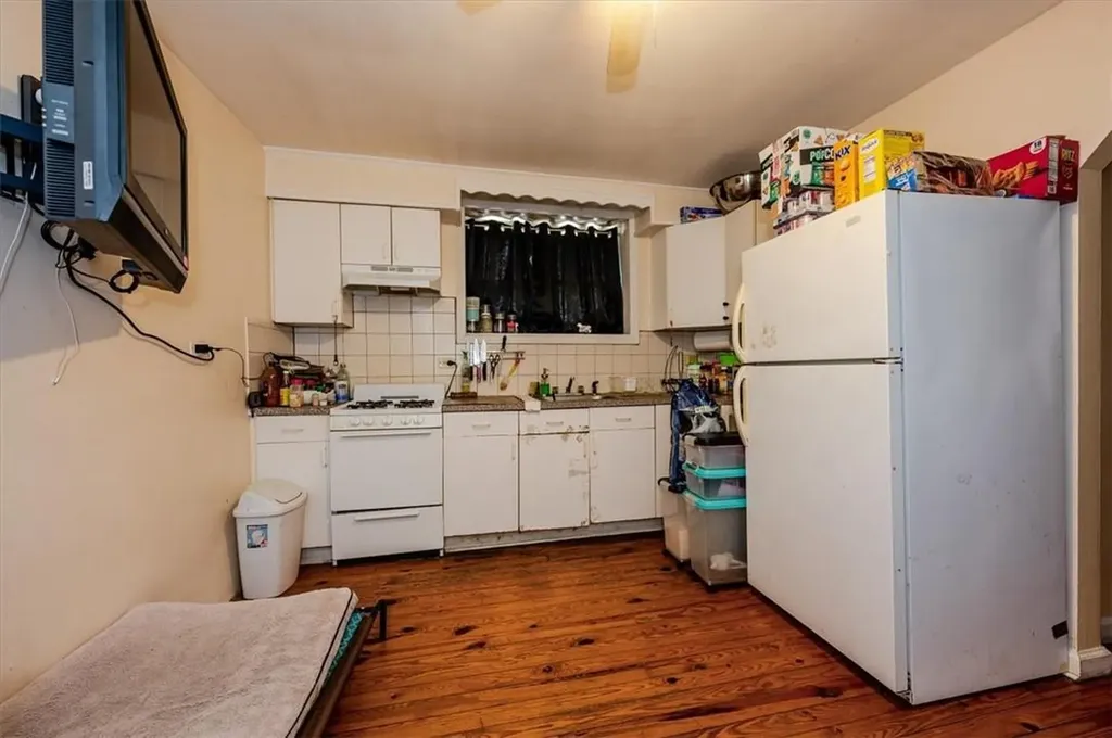 1147 Neill Avenue Bronx NY 10461