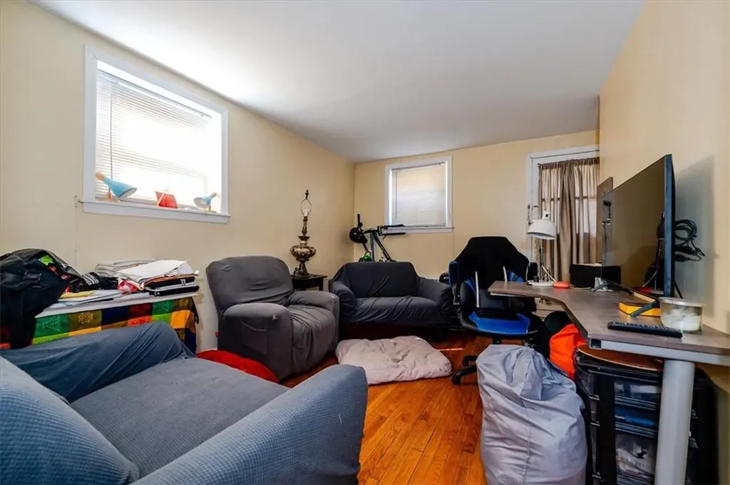 1147 Neill Avenue Bronx NY 10461