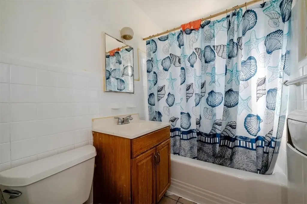 1147 Neill Avenue Bronx NY 10461