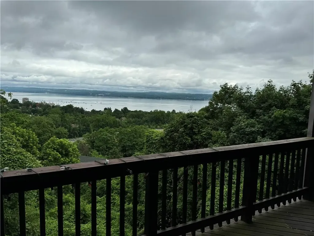 4 Berachah Avenue Nyack NY 10960