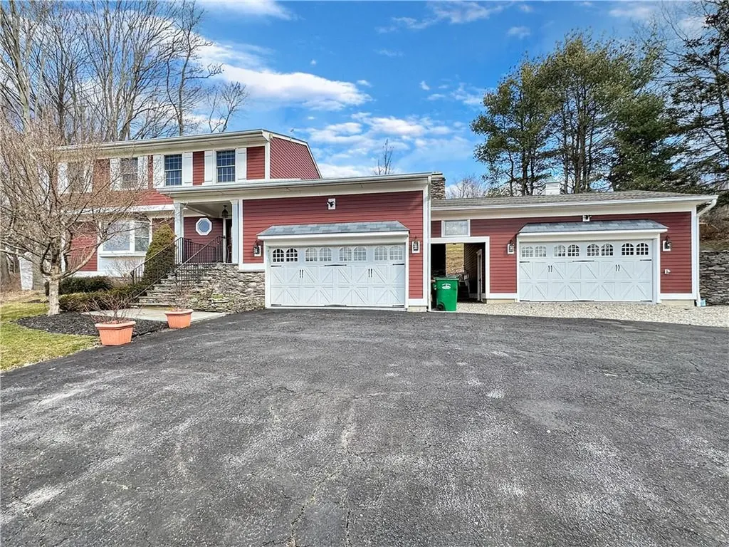 21 Susan Drive Poughquag NY 12570