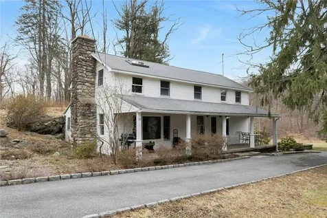 74 Tinker Hill Road Putnam Valley NY 10579
