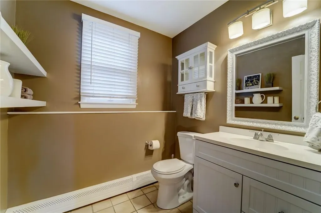 84 Old Pascack Road Pearl River NY 10965
