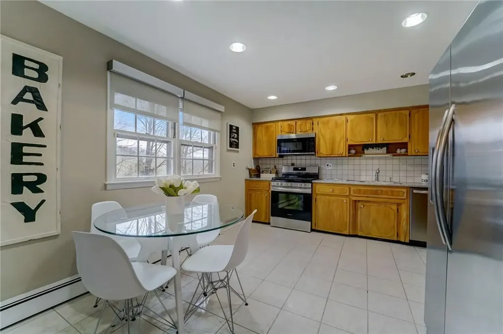 84 Old Pascack Road Pearl River NY 10965