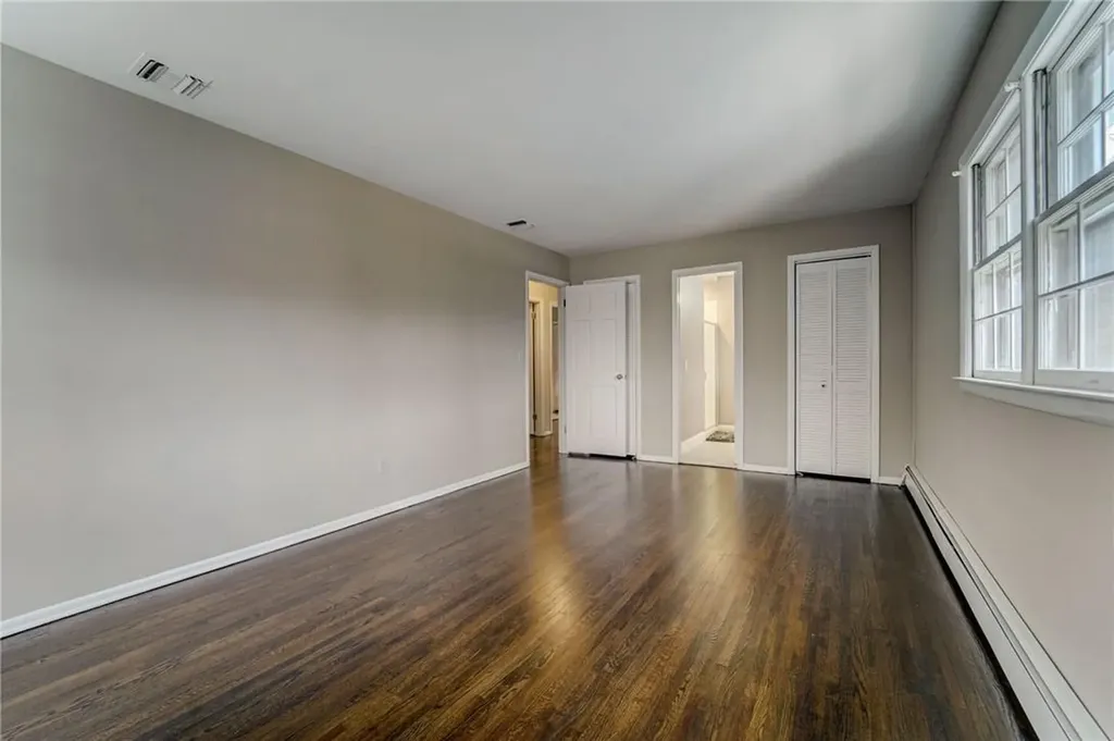 84 Old Pascack Road Pearl River NY 10965