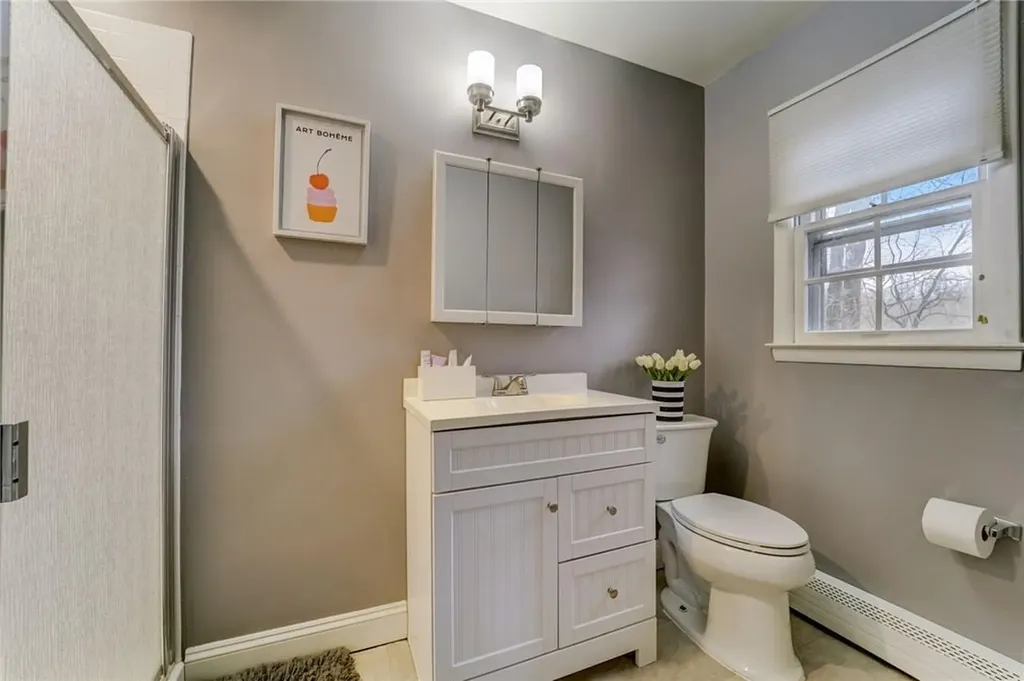 84 Old Pascack Road Pearl River NY 10965