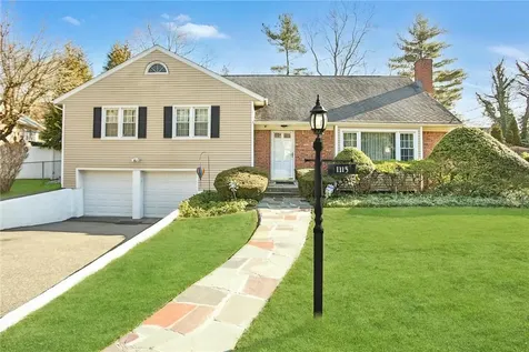 1115 Pinebrook Boulevard New Rochelle NY 10804