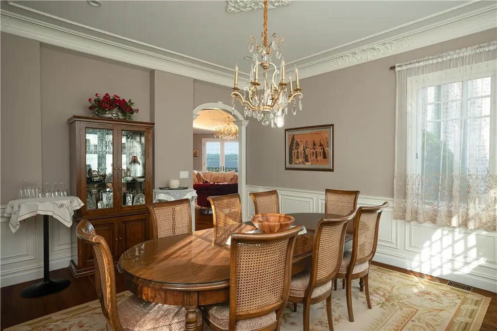 12 Clinton Avenue Nyack NY 10960