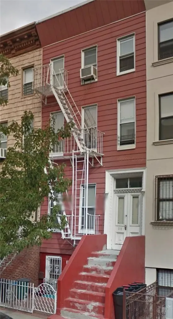 101 Franklin Avenue Brooklyn NY 11205