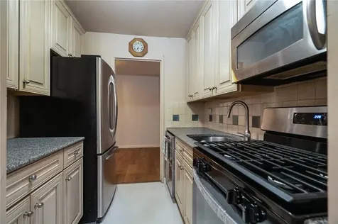 100 E Hartsdale Avenue Hartsdale NY 10530