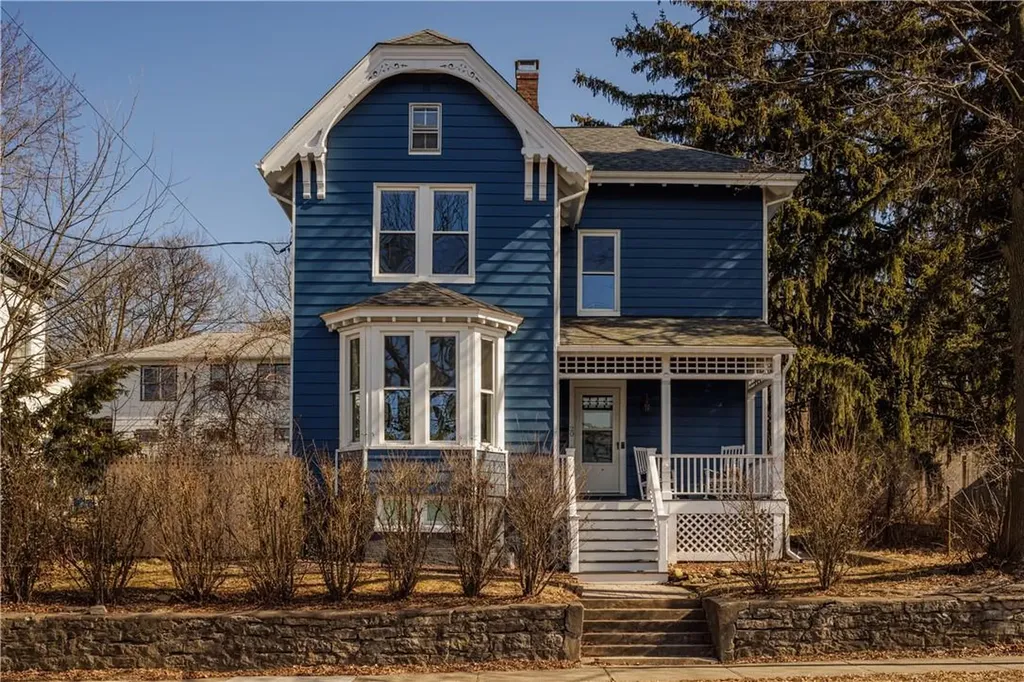 20 Worth Avenue Hudson NY 12534