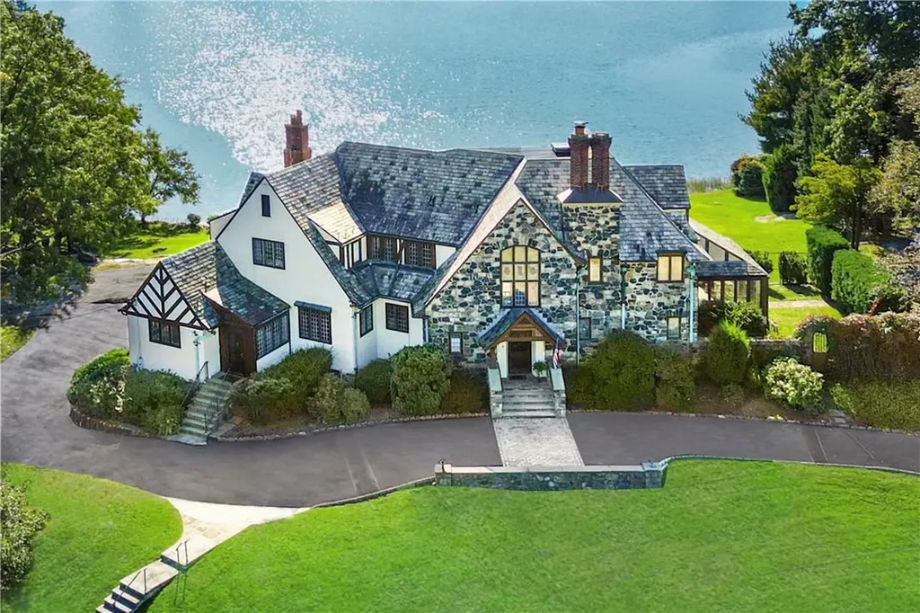 11 Dogwood Lane Larchmont NY 10538