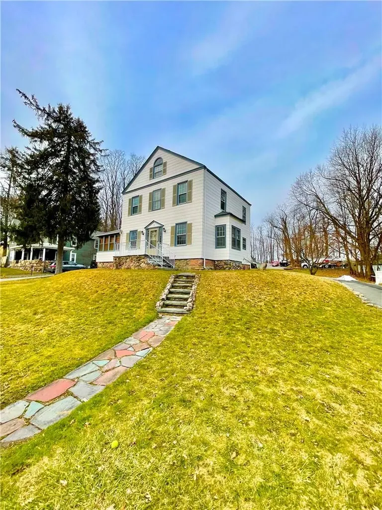 6 Edgewood Drive Central Valley NY 10917