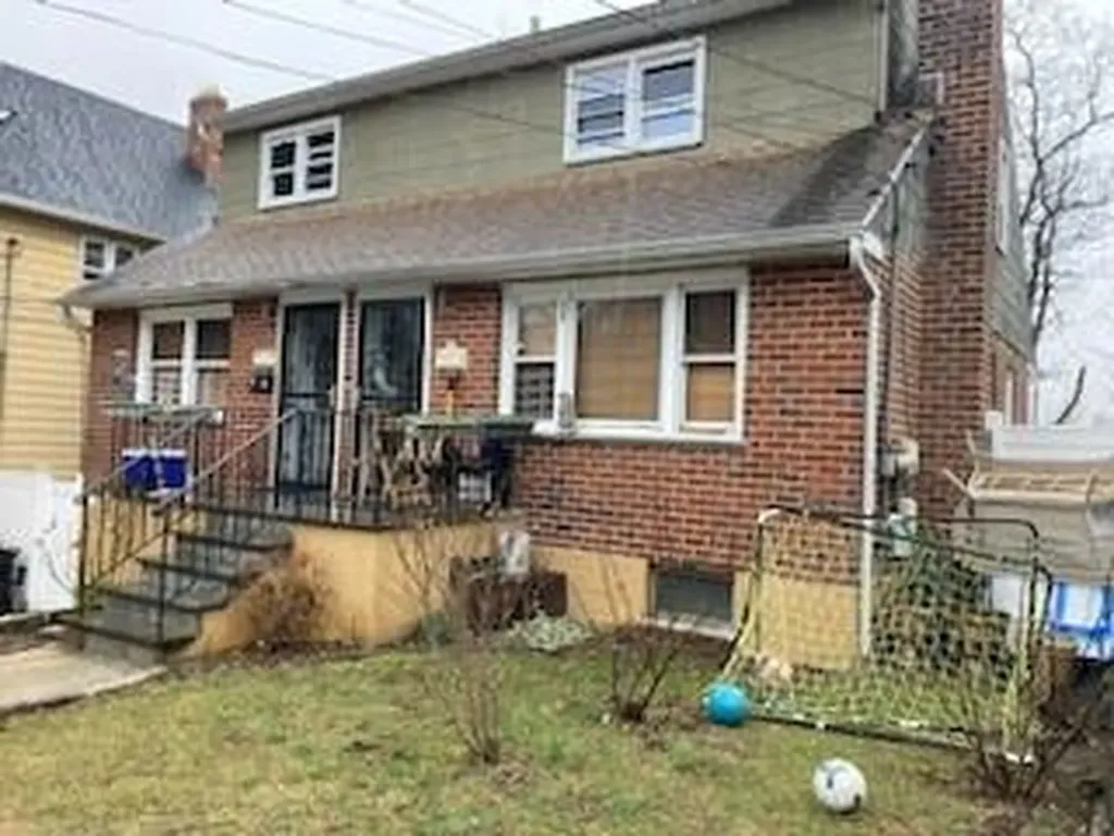 112 Alexander Avenue Yonkers NY 10704
