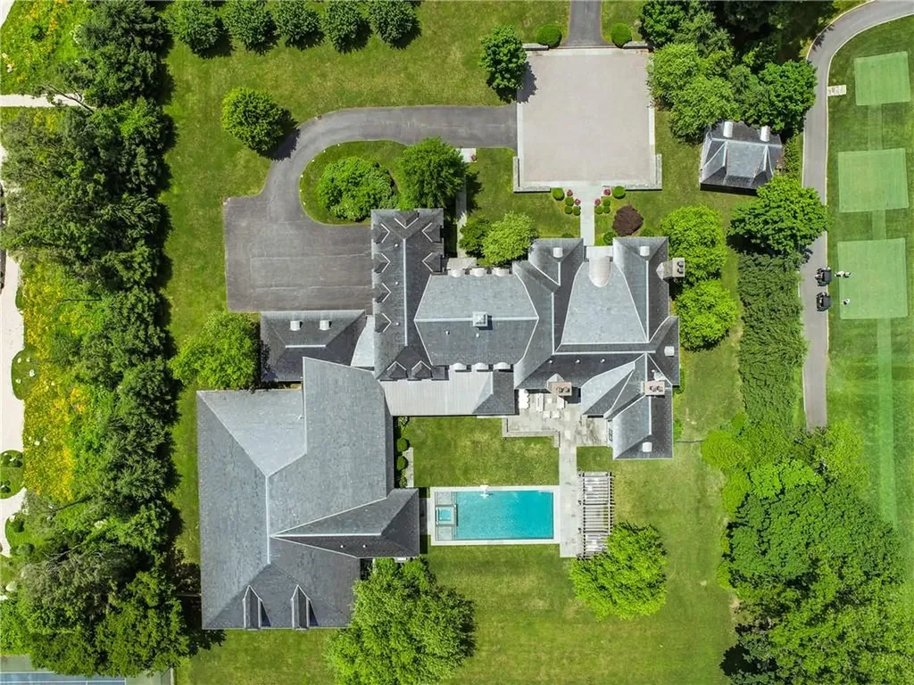 3073 Purchase Street Purchase NY 10577