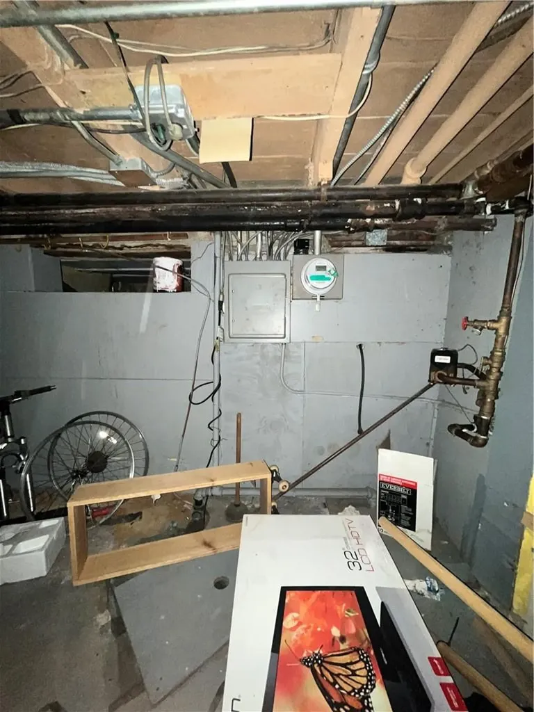 4434 Carpenter Avenue Bronx NY 10470