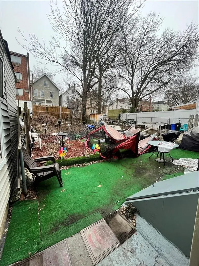 4434 Carpenter Avenue Bronx NY 10470